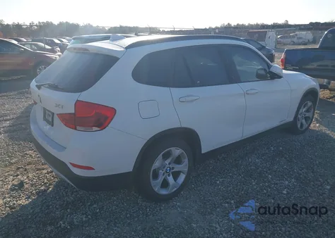2015 BMW X1 Sdrive28I z USA, uszkodzony, nr VIN WBAVM1C54FV315853